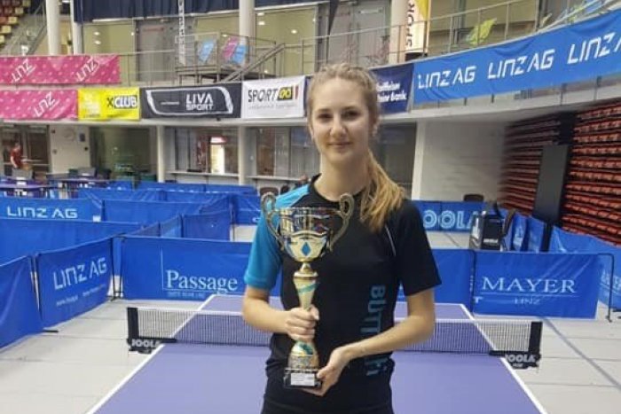 Ilustračný obrázok k článku Palec hore pre študentku michalovského gymnázia: Jana Terezková sa teší z krásneho úspechu