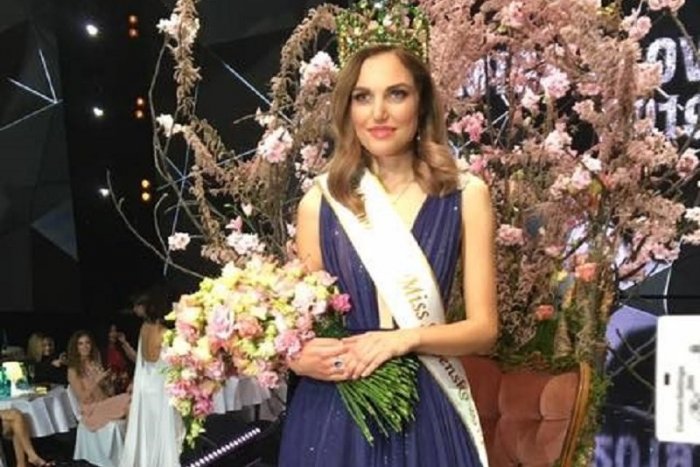 Ilustračný obrázok k článku Miss Slovensko 2019: Korunku kráľovnej krásy získala Frederika Kurtulíková z Vrakune