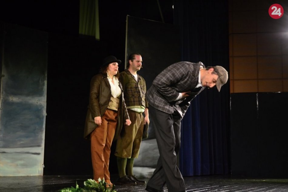 Ilustračný obrázok k článku Divadlo Actores s netradičným spracovaním Sherlocka Holmesa, FOTO z premiéry