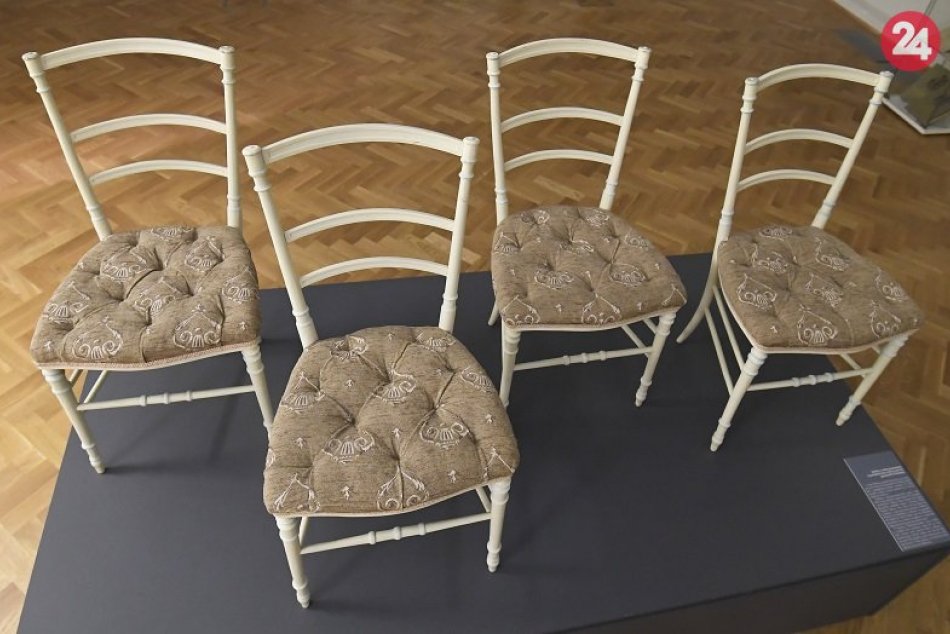 Ilustračný obrázok k článku Vo Zvolene vystavujú stoličky na sto spôsobov. A nie len ako predmety na sedenie