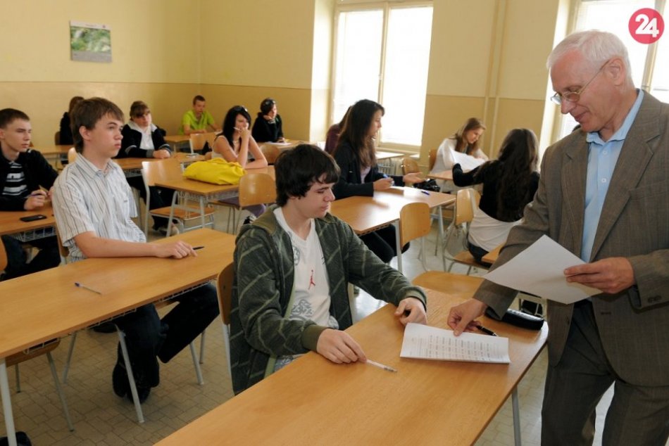 Ilustračný obrázok k článku Nezmeškajte termín: Stredné školy v Trenčianskom kraji majú 500 voľných miest