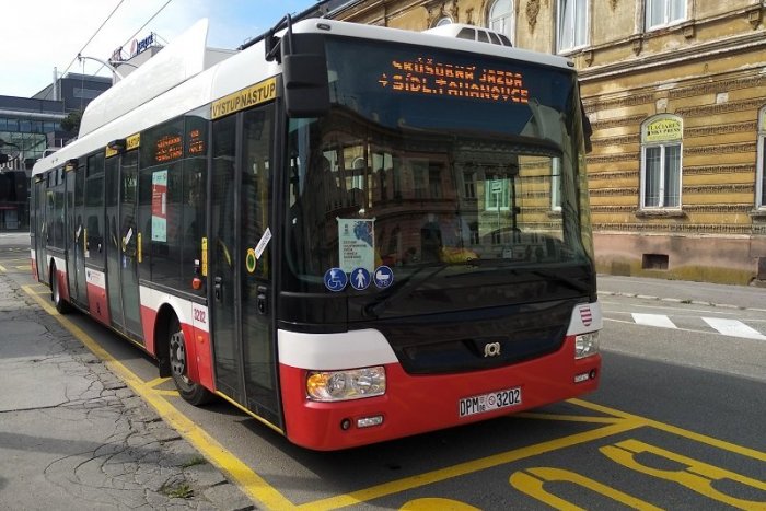 Ilustračný obrázok k článku Mesto chce vrátiť trolejbusy do košických ulíc. Testuje preto parciálny trolejbus
