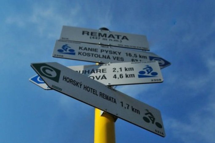 Ilustračný obrázok k článku V okolí Trenčína sa bude chodiť o niečo lepšie: Opravia tieto turistické trasy