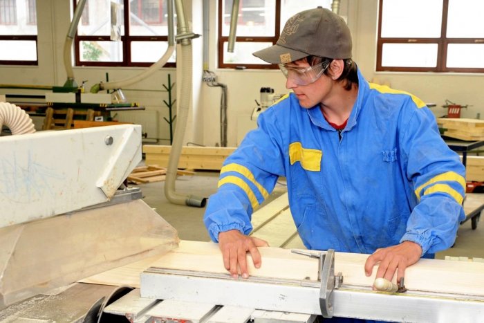 Ilustračný obrázok k článku Študentov stredných odborných škôl čakajú zmeny: Testujú nový model záverečnej skúšky