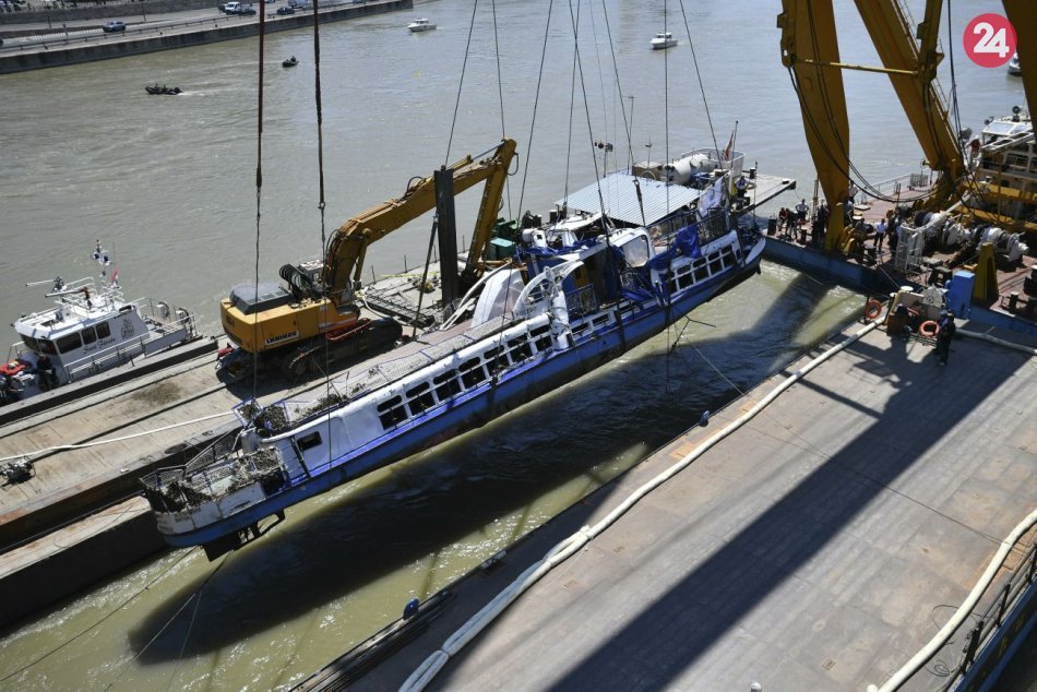 Ilustračný obrázok k článku Polícia identifikovala ďalšiu obeť zrážky lodí v Budapešti: Dve telá stále hľadajú