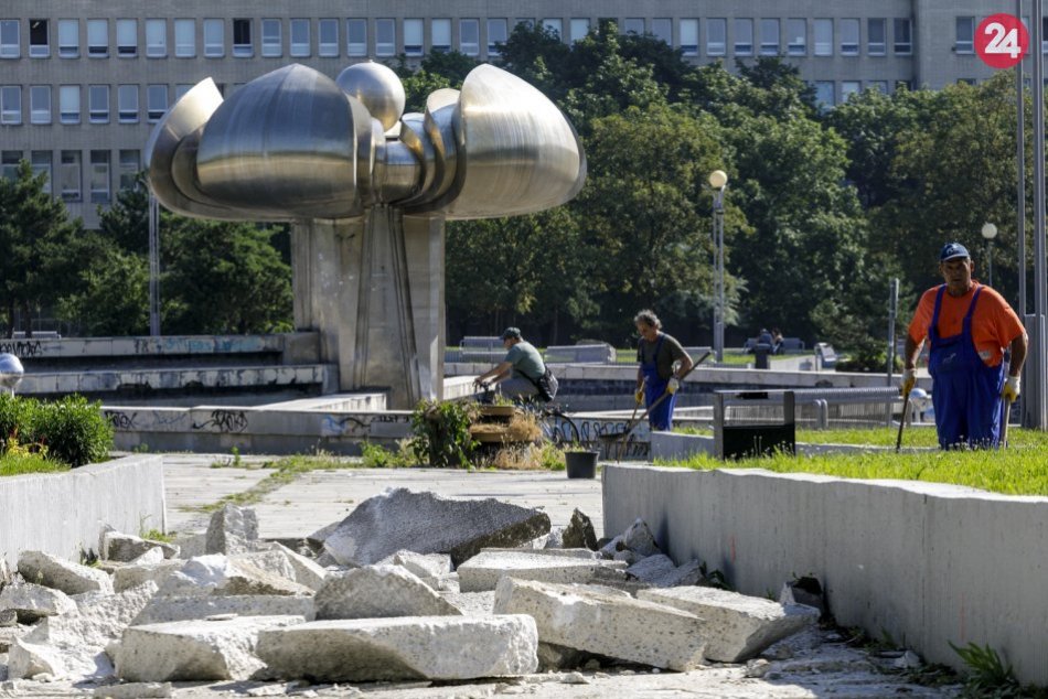 Ilustračný obrázok k článku Termín spustenia rekonštrukcie fontány Družba nie je stále známy
