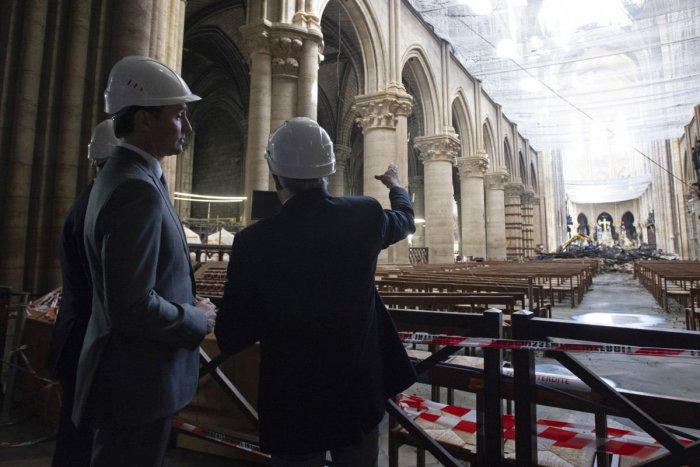 Ilustračný obrázok k článku Na obnovu Notre-Dame mali ísť stovky miliónov: Doteraz prišlo iba 9 % zo sľúbených peňazí