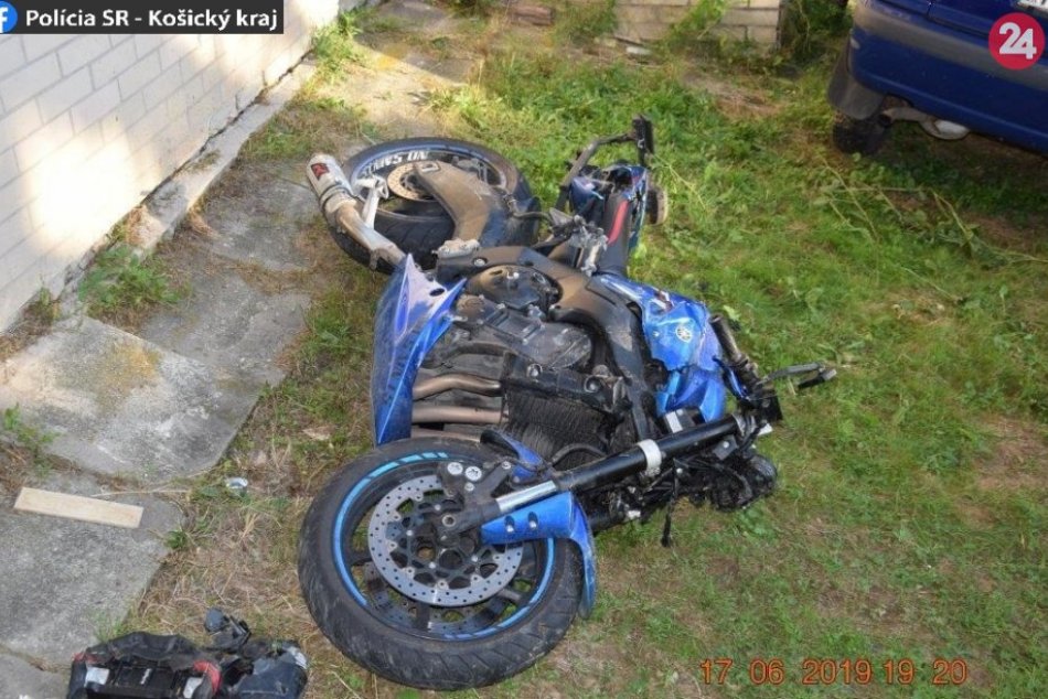 Ilustračný obrázok k článku Tragická nehoda motorkára (†28) pri Rožňave: Polícia vysvetľuje, čo sa stalo, FOTO