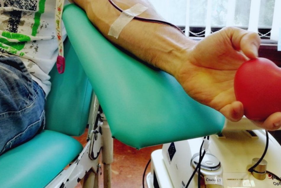 Ilustračný obrázok k článku Pomôžte zachrániť život: Mesto organizuje Primátorskú kvapku krvi