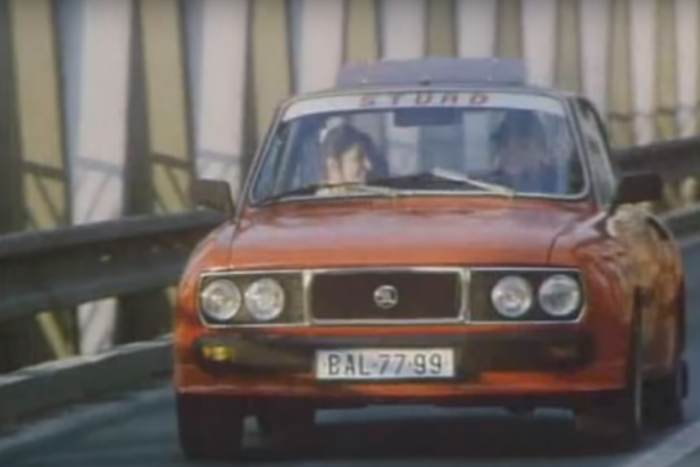 Ilustračný obrázok k článku Ikonické auto, v ktorom vo filme Rabaka jazdil Jožo Ráž, uvidíte iba v Košiciach