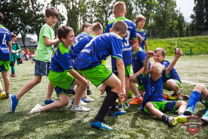 Ilustračný obrázok k článku Vo finále porazili futbalovú školu Spartaka Trnava: Švermovka je majstrom Slovenska!