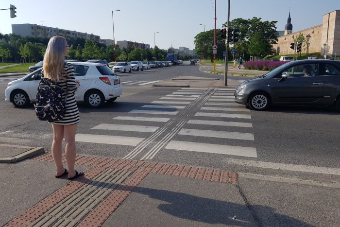 Ilustračný obrázok k článku Trnavčania sa zapojili do prieskumu: Obyvatelia mesta chodia najčastejšie pešo