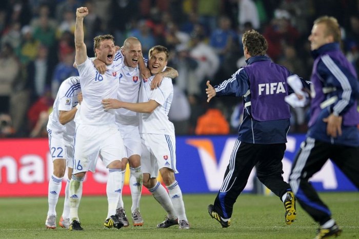 Ilustračný obrázok k článku RANNÁ ŠTVORKA: Pred 9 rokmi Slováci na MS vo futbale senzačne porazili Taliansko