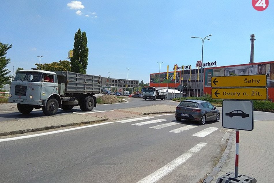 Ilustračný obrázok k článku Treba rátať so zdržaním: Obnova cesty na "kruháči" obmedzí dopravu v meste