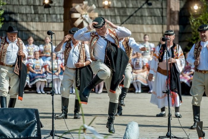 Ilustračný obrázok k článku Novohradský folklórny festival prinesie hudbu, tanec i spev