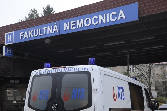 Ilustračný obrázok k článku FN Trenčín kúpila nový elektrokardiograf takmer za 10 000 eur: Sledujte tú úsporu