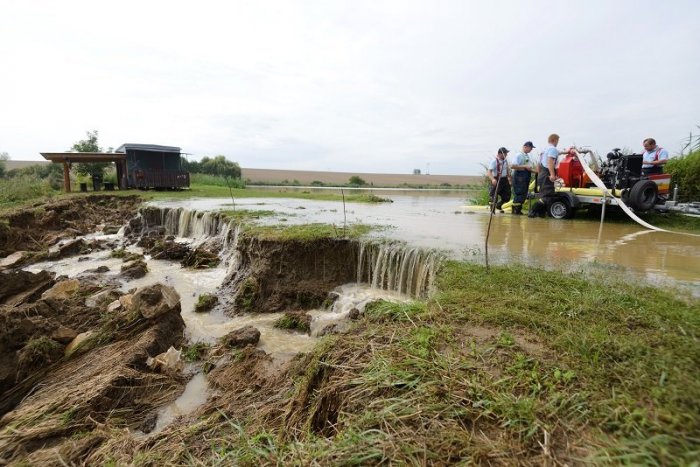 Ilustračný obrázok k článku Výborné správy! Pokles na vodných tokoch v Prešovskom kraji odvracia hrozbu povodní