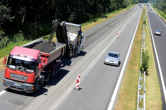 Ilustračný obrázok k článku Doprava na časti diaľnice medzi Košicami a Prešovom bude obmedzená viac ako mesiac