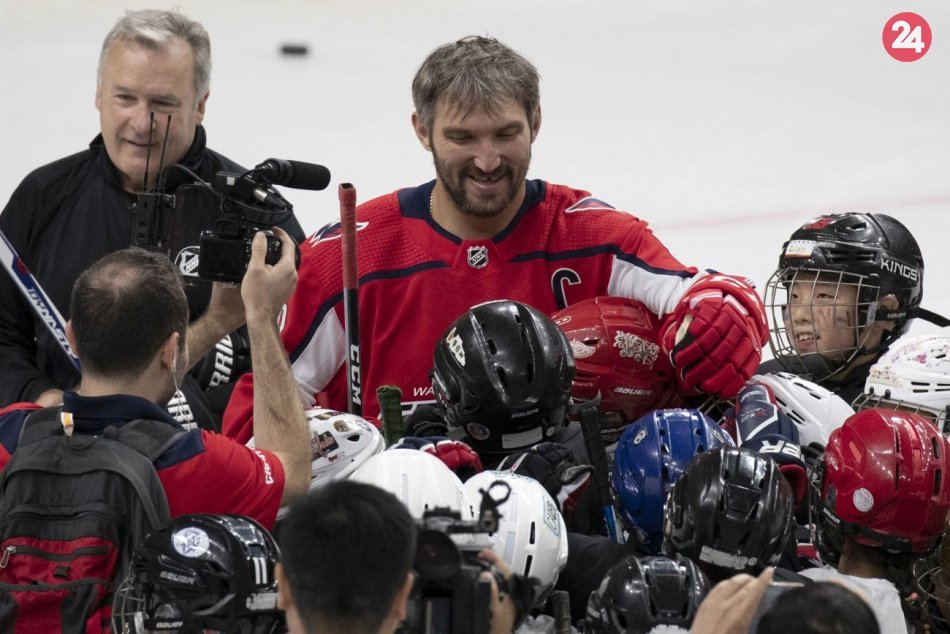 Ilustračný obrázok k článku Kapitán Capitals sleduje zápasy KHL: Podľa Ovečkina sa súťaž vyvíja správnym smerom
