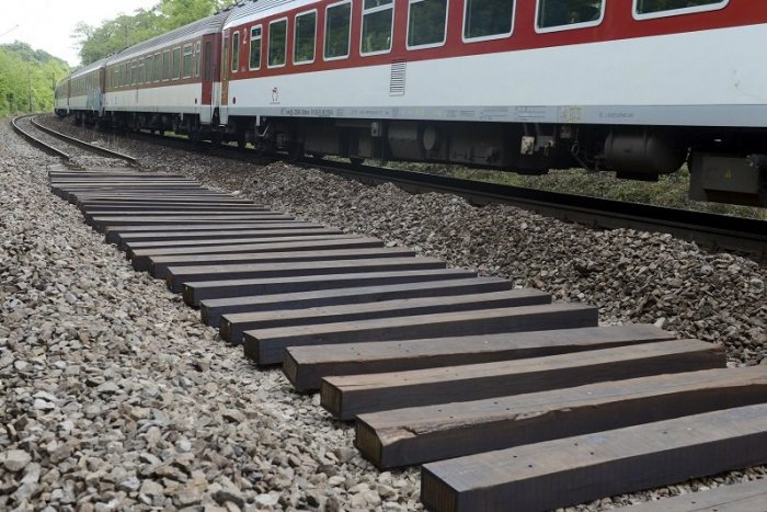 Ilustračný obrázok k článku ŽSR plánujú kompletnú rekonštrukciu trate Fiľakovo – Lučenec