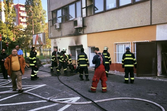 Ilustračný obrázok k článku V Ružinove horela budova miestneho zastupiteľstva, v ktorej sa nachádza aj ambulancia, FOTO