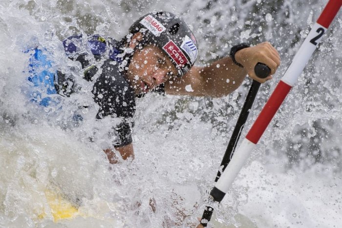 Ilustračný obrázok k článku Slovenskí singlisti po ôsmy raz zlatí: Na MS vo vodnom slalome obhájili titul
