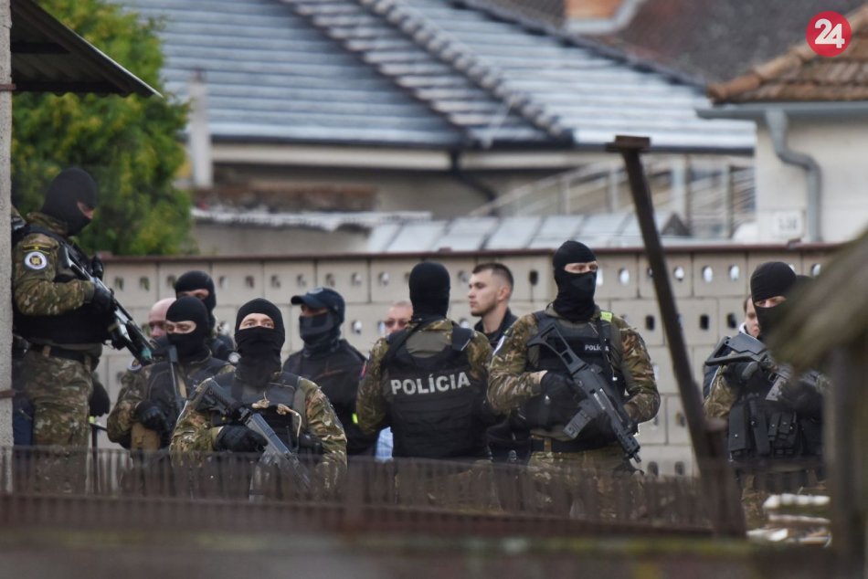 Ilustračný obrázok k článku Rozsiahla policajná akcia: NAKA a Lynx zasahujú aj v Trnavskom kraji