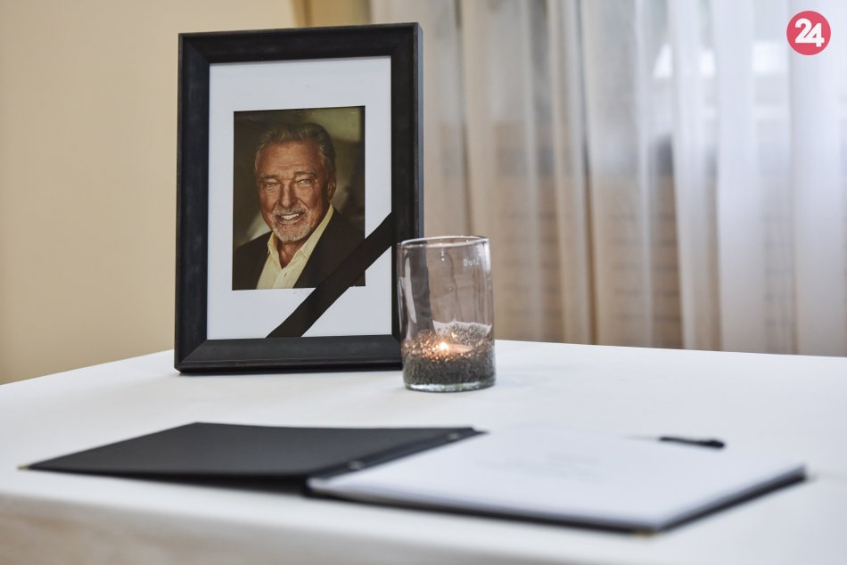 Ilustračný obrázok k článku Česká ambasáda sprístupní kondolenčnú knihu na pamiatku K. Gotta