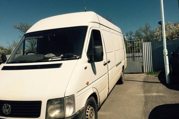 Ilustračný obrázok k článku Rumunská dodávka unášajúca dievčatá? Takto na správu zareagovali bystrickí policajti