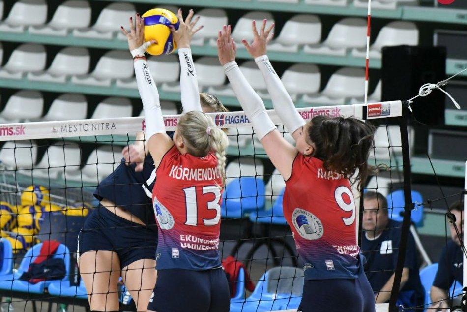 Ilustračný obrázok k článku Úspešný víkend nitrianskych volejbalových tímov: Vyhrali ženy i muži, FOTO
