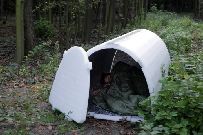 Ilustračný obrázok k článku Pre košických bezdomovcov kupuje magistrát špeciálne príbytky - iglu. Aká je cena?