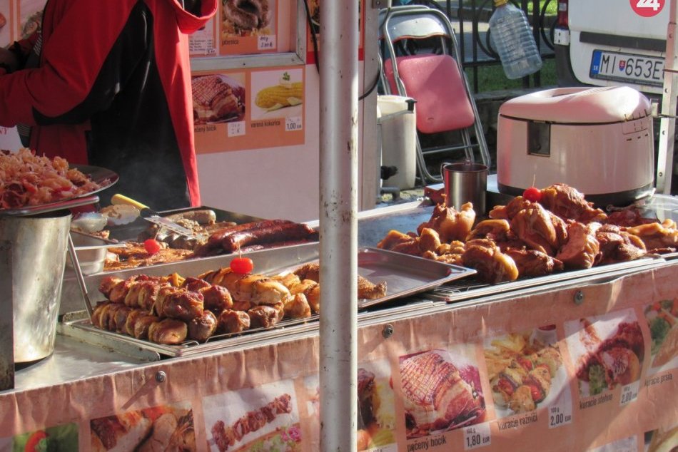 Ilustračný obrázok k článku Bystricu čakajú PRVÉ farmárske TRHY: Lákajú regionálne produkty aj sprievodný PROGRAM