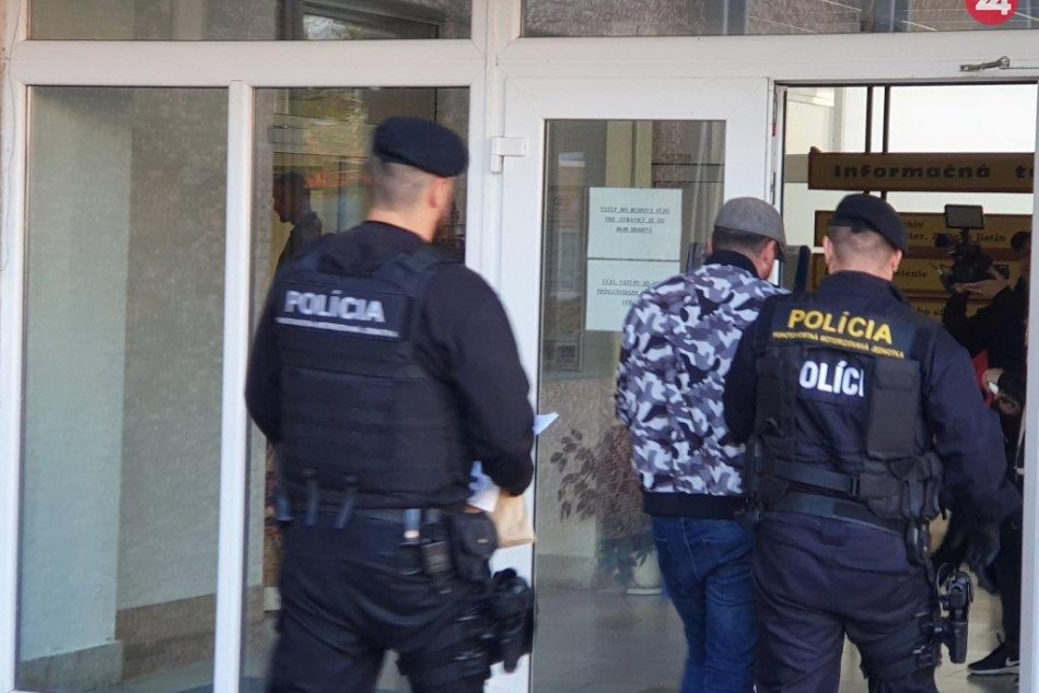 Ilustračný obrázok k článku Kristiána (24) načapali v obchode pri krádeži: Vo vrecku mal kopu pervitínu aj extázy