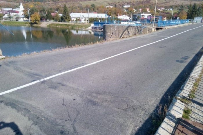 Ilustračný obrázok k článku FOTO: V Strážskom sa zrútila časť mosta, je neprejazdný!