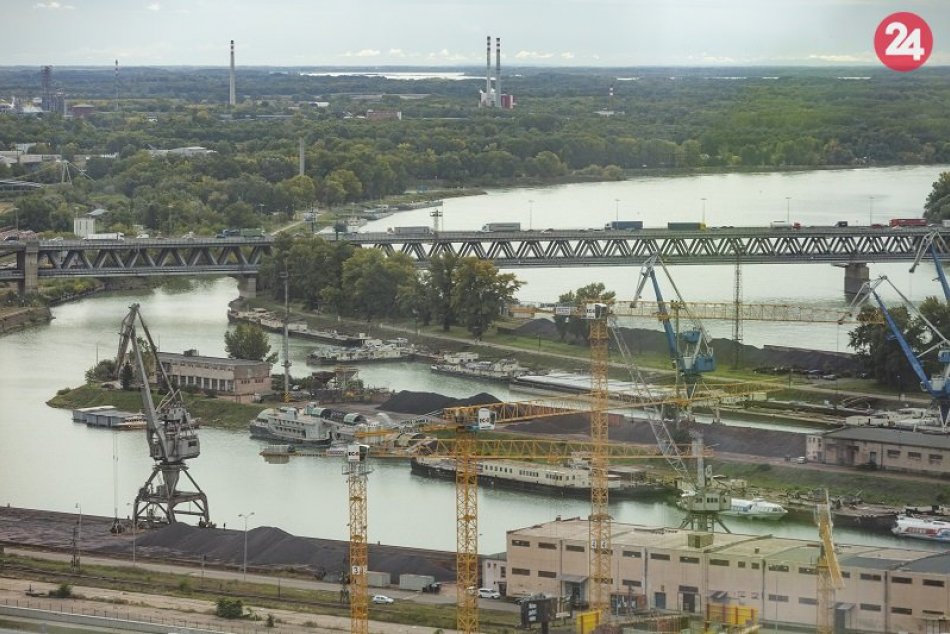 Ilustračný obrázok k článku Pre výstavbu D4 a R7 uzavrú nájazd od Bajkalskej k Prístavnému mostu, linky MHD zmenia trasy