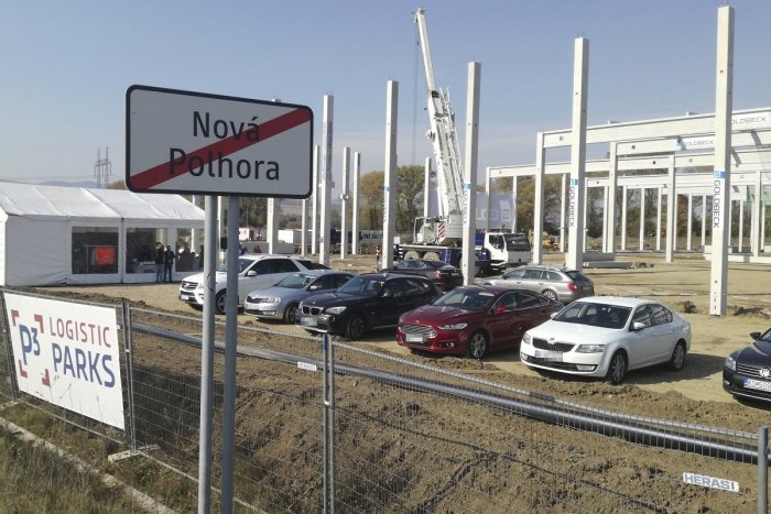 Ilustračný obrázok k článku Pri Novej Polhore v okrese Košice - okolie vyrastá logistický park, pracovať by v ňom mohlo 1500 ľudí