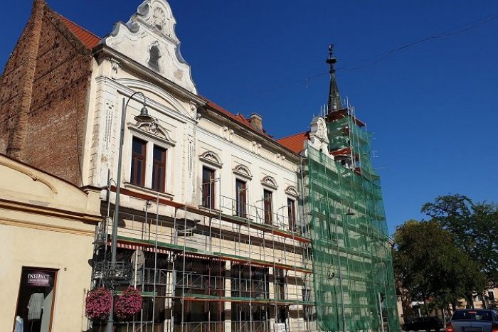 Ilustračný obrázok k článku BBSK investuje do obnovy budovy na Masarykovej ulici v Lučenci vyše 618-tisíc eur