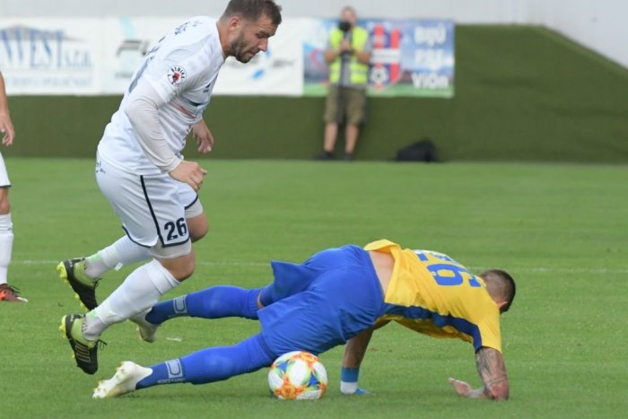Ilustračný obrázok k článku Futbalistom Moraviec neuznali gól: Prečítajte si tvrdú reakciu kapitána ViOnu