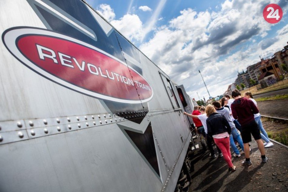 Ilustračný obrázok k článku V Košiciach sa zastavil  mimoriadny "protidrogový vlak" - Revolution train, FOTO