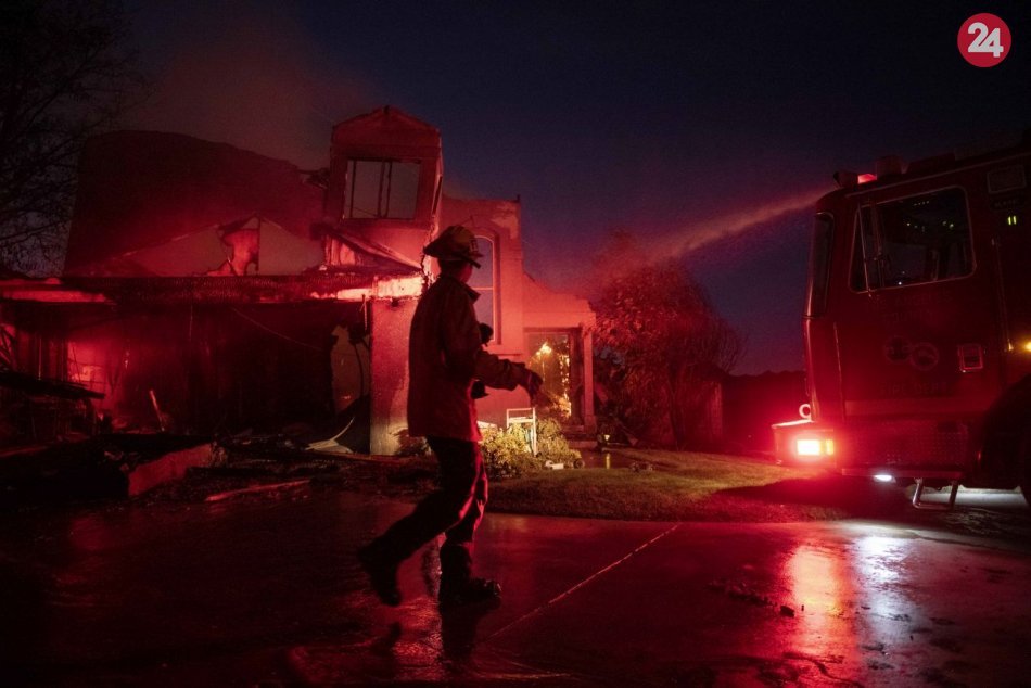 Ilustračný obrázok k článku Tragédia v Dubnici nad Váhom: Po požiari bytu jeden MŔTVY, ďalší v nemocnici