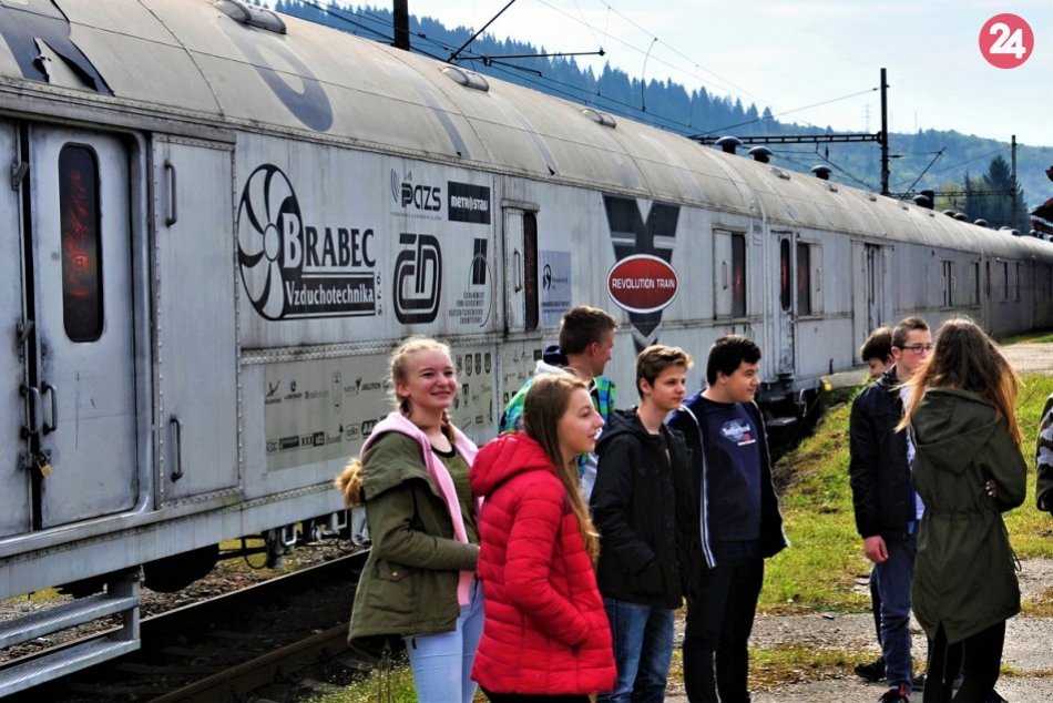 Ilustračný obrázok k článku Protidrogový vlak mieri do Považskej: Čo skrývajú jeho vagóny? FOTO