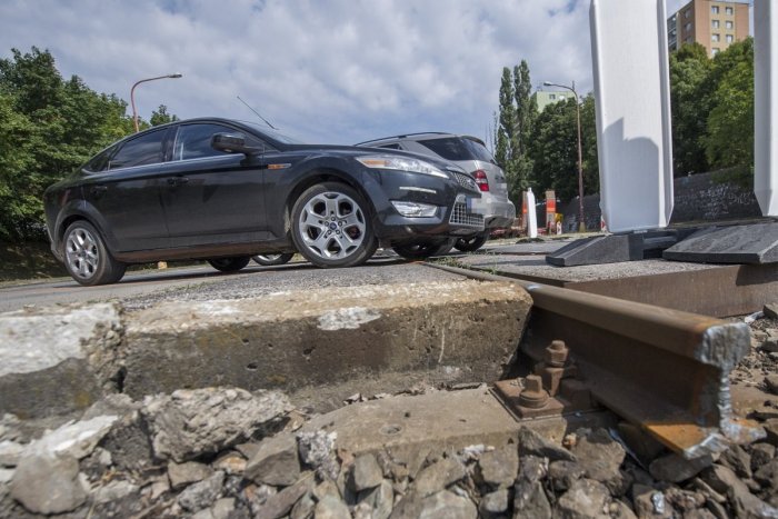 Ilustračný obrázok k článku Problémy s dopravou v Dúbravke majú zmierniť nové riešenia od dopravných odborníkov
