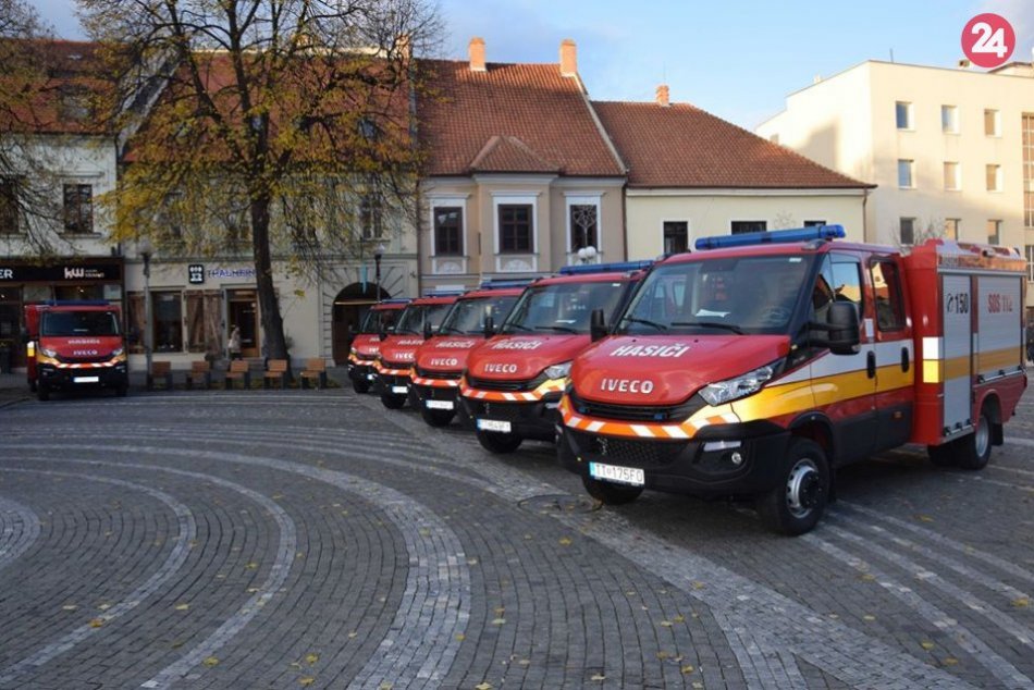 Ilustračný obrázok k článku V 6 obciach pri Bystrici sa dočkali: Dobrovoľní hasiči dostali od Sakovej nové vozidlá