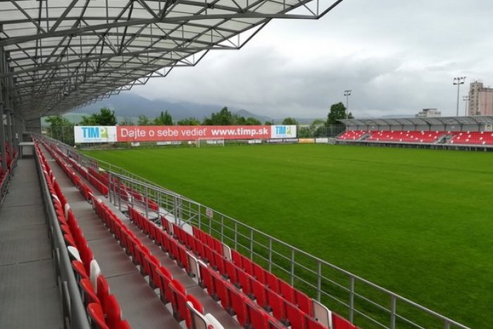 Ilustračný obrázok k článku Futbalový štadión na Tatrane je oficiálne zrekonštruovaný: Radnica zverejnila sumu inovácii