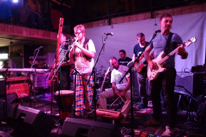 Ilustračný obrázok k článku Bylinkárky, remeselníci, workshopy a dobrá spoločnosť - to je Projekt Život