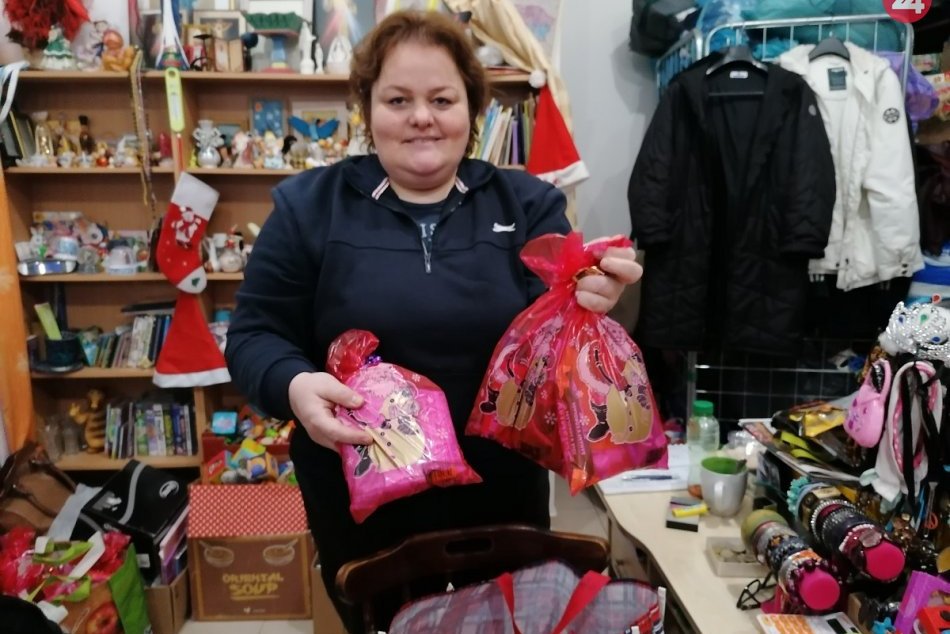 Ilustračný obrázok k článku Mikuláš z Charity shopu už vyrazil s bohatou nádielkou za deťmi z detských domovov, FOTO