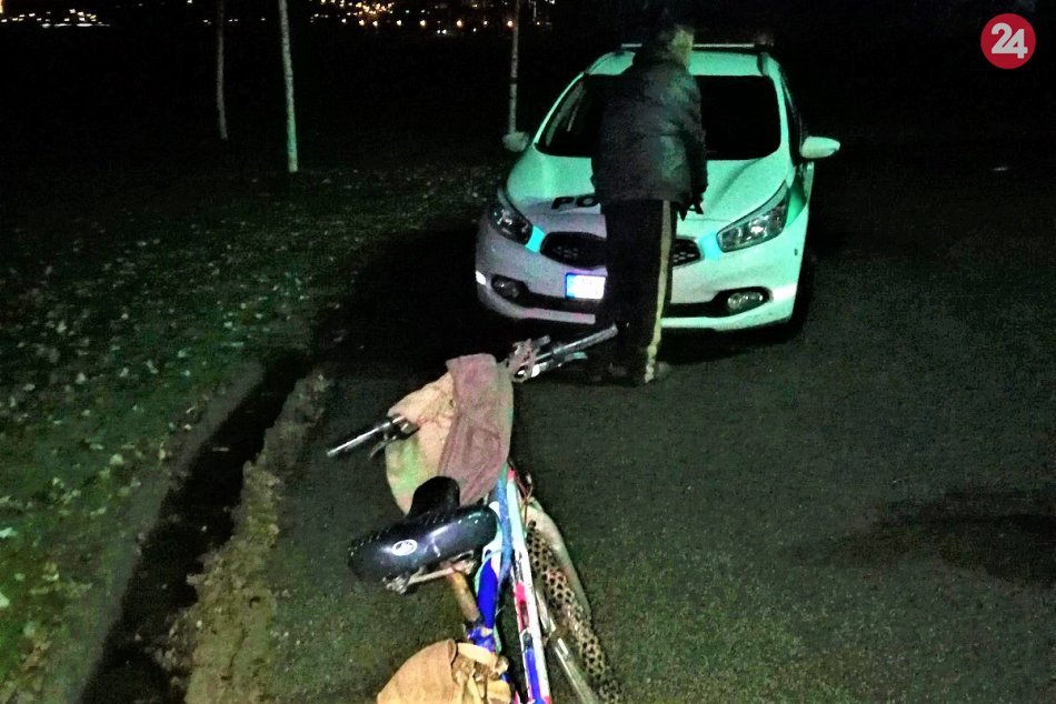 Ilustračný obrázok k článku Cyklista (60) sa pokúsil ujsť policajtom z Trenčína: Tí ho však chytili a … FOTO