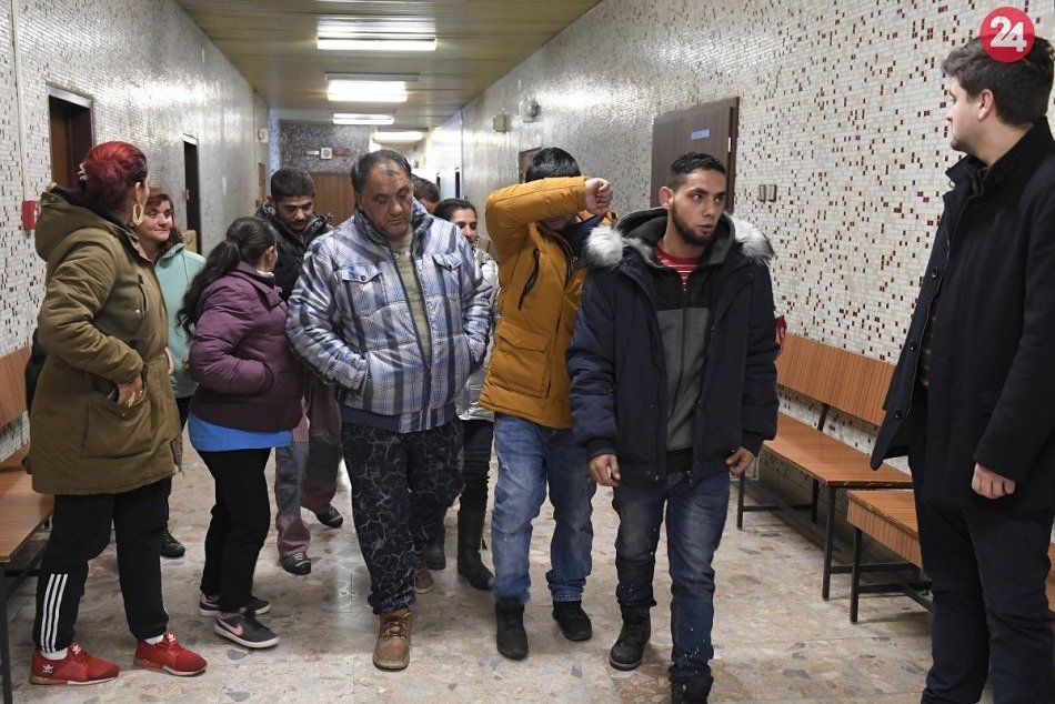 Ilustračný obrázok k článku Košický krajský súd potvrdil oslobodenie policajtov v kauze šikany rómskych chlapcov, FOTO