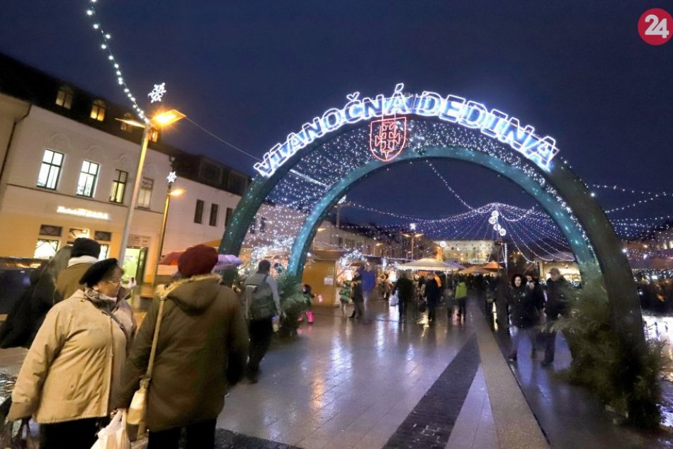 Ilustračný obrázok k článku Páčili sa vám vianočné trhy vo Zvolene? FOTOGALÉRIA záberov z námestia