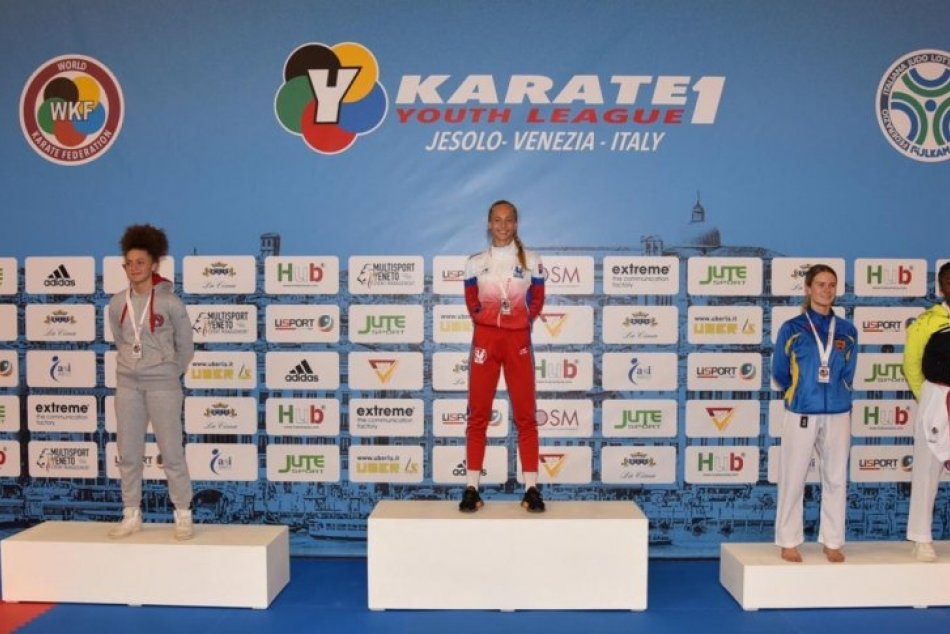 Ilustračný obrázok k článku Vybojovala zlato: Novovešťanka Zoja úspešná na Svetovom pohári mládeže v karate